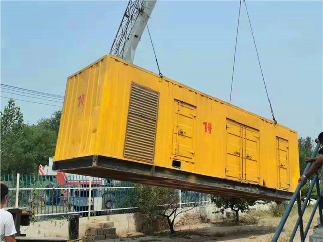 大通300KW柴油发电机组油耗是多少？