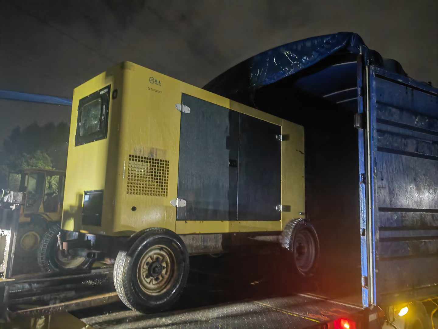 大通如何根据负载特性选择合适的柴油发电机？