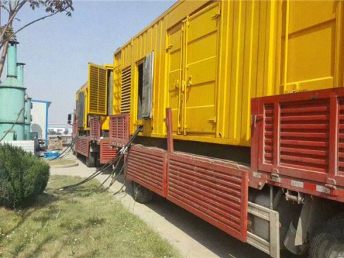 大通发电机租赁公司为您介绍一下康明斯柴油发电机组的优点