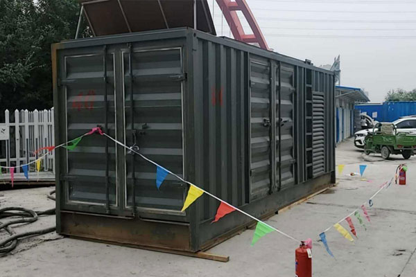 大通发电机租赁空气滤清器多久更换一次？