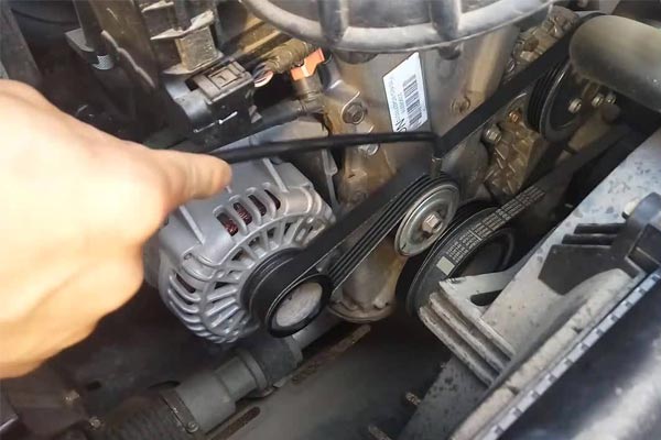 大通转速传感器的工作原理是什么？