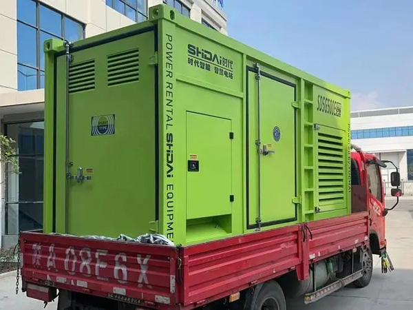 大通更换水冷式机油散热器的密封件时,如何选择合适的密封胶?